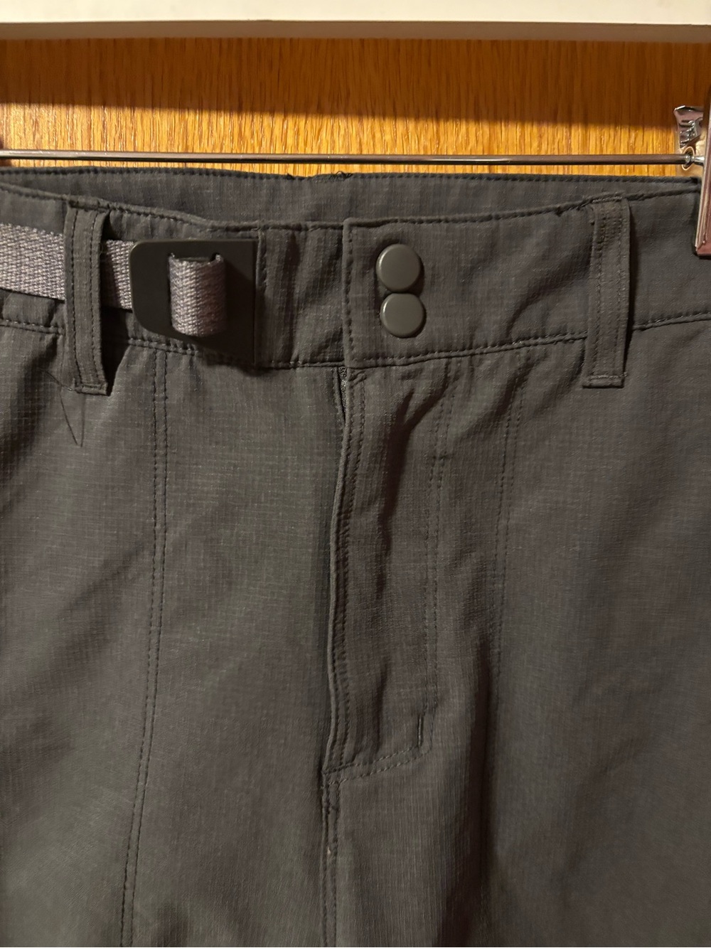 Merrell Shorts - Picture 2 of 5